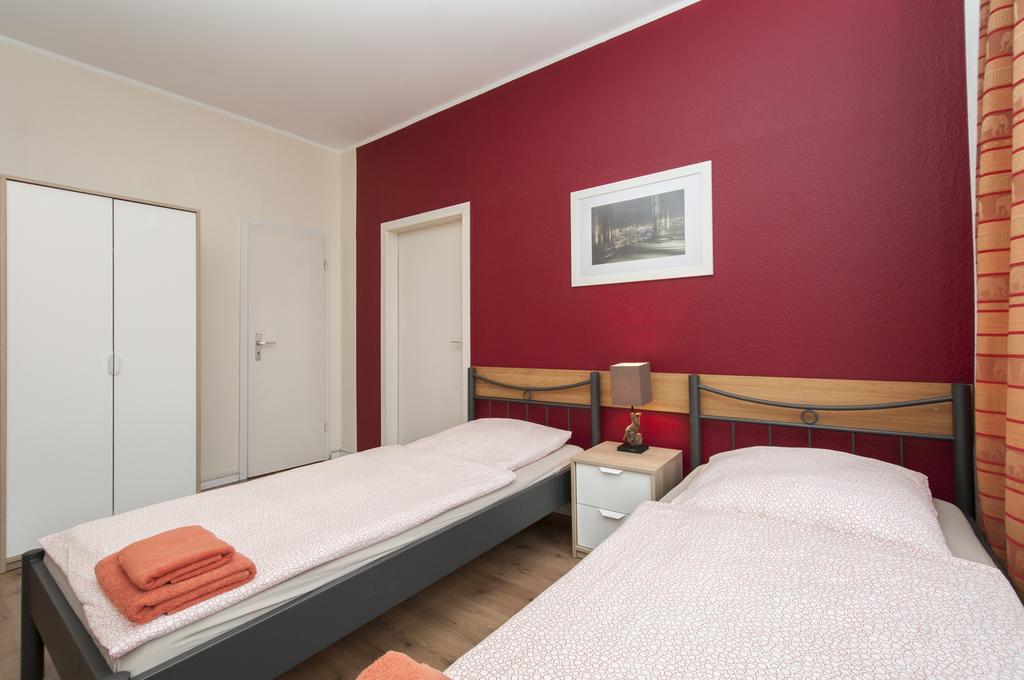 City-Appartements Nordkanalstrasse - Monteurunterkunft Hamburg Room photo